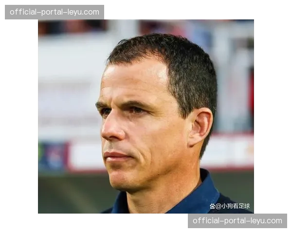 教练动向：传布伦特福德有意邀请擅长调教转换的荷甲教练