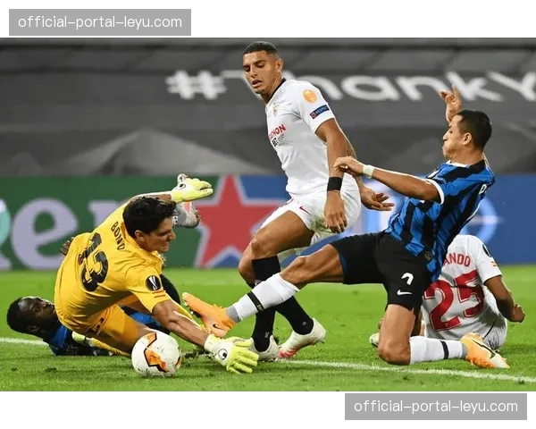 皇家奥维耶多1-0塞维利亚,维纳斯争议破门染红 皇家奥维耶多1-0塞维利亚,维纳斯争议破门染红